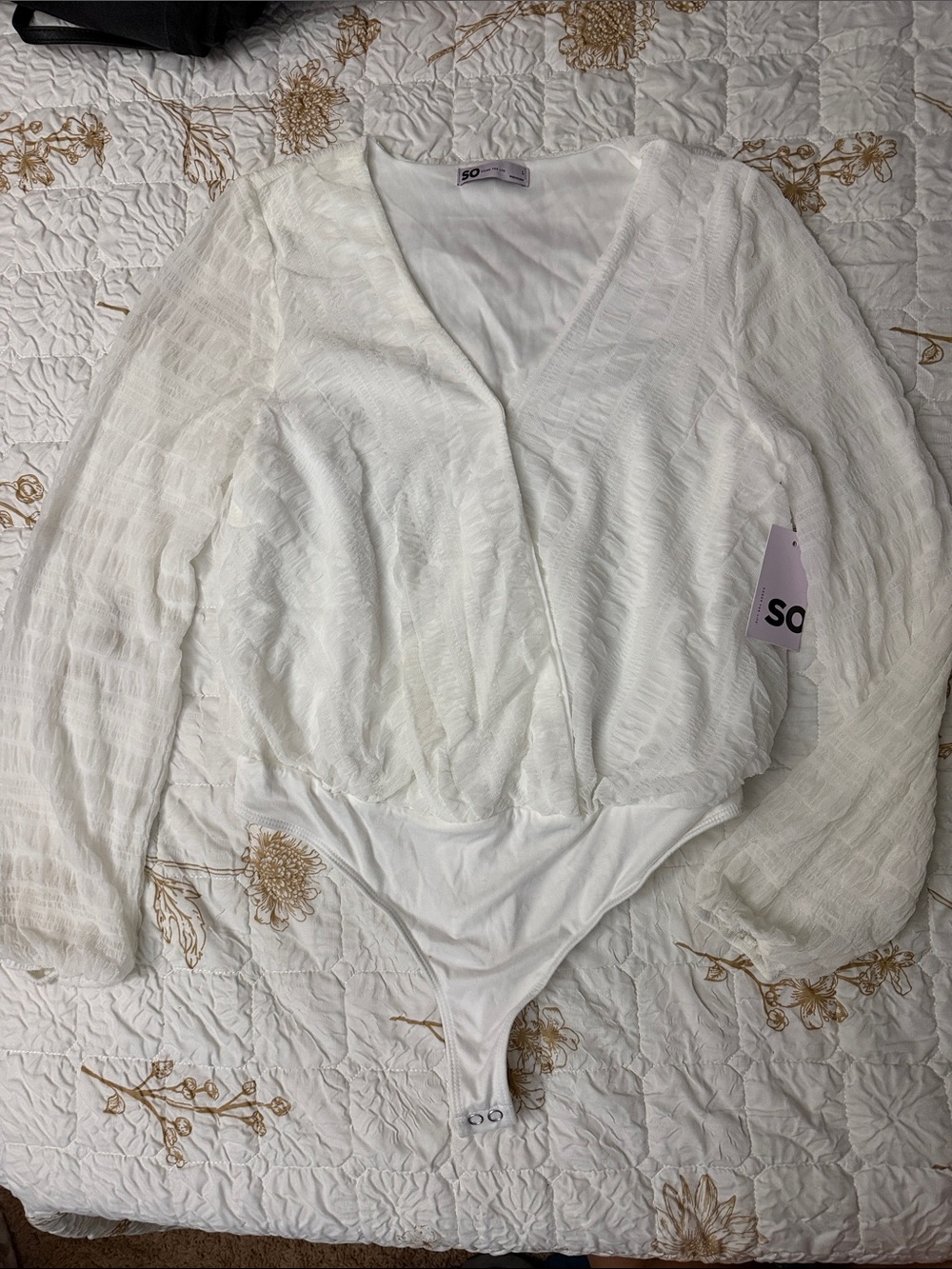 SO White Textured V-Neck Long Sleeve Bodysuit